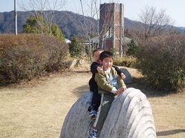 ���j�������g